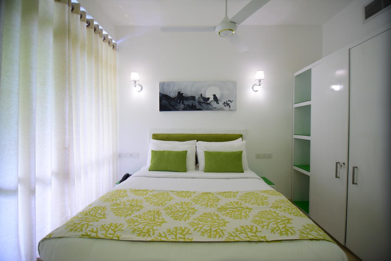 Thilhara Days Inn Коломбо Екстер'єр фото