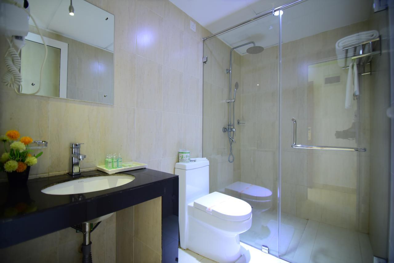 Thilhara Days Inn Коломбо Екстер'єр фото